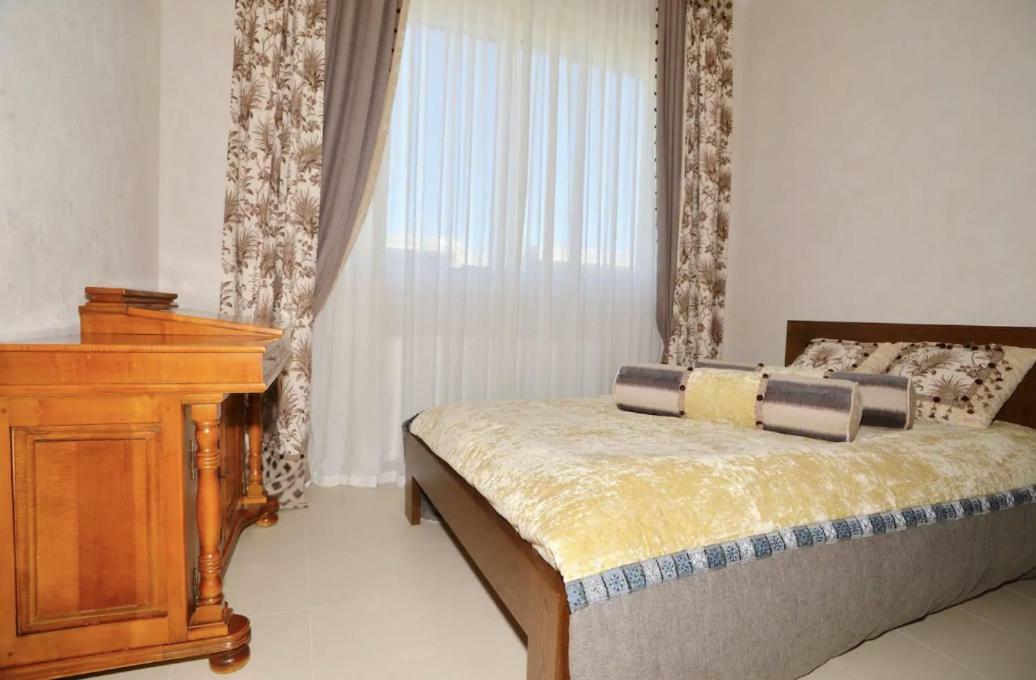 Huge Penthouse With Private Pool Apartment Paphos Exterior photo